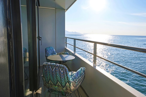 Emerald Cruises, Emerald Sakara, Deluxe Balcony Suite 1.jpg